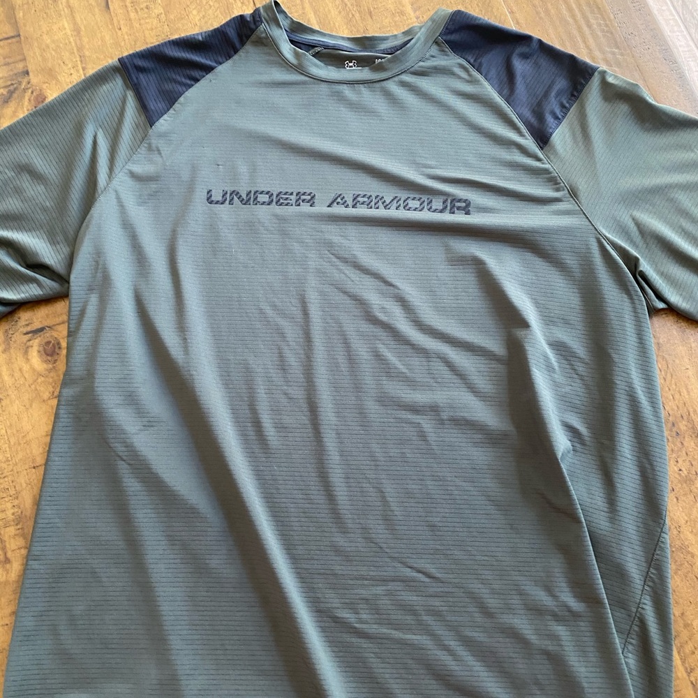 Underarmor dri fit